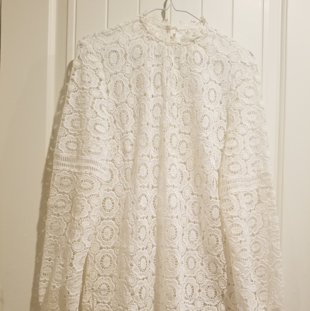 Off White-Egg Shell lace top
